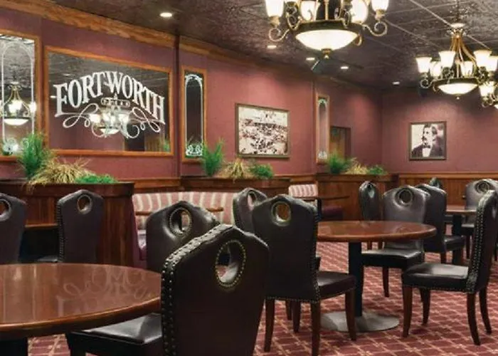 Radisson Worth North-fossil Creek Hotel 3*