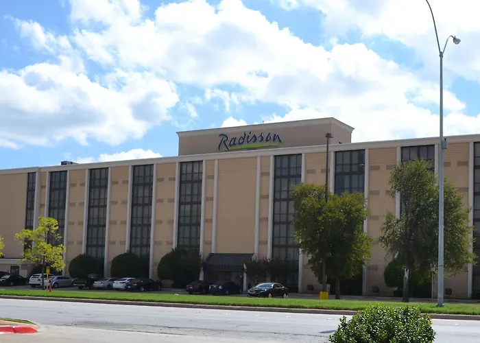 Hotel Radisson Worth North-fossil Creek