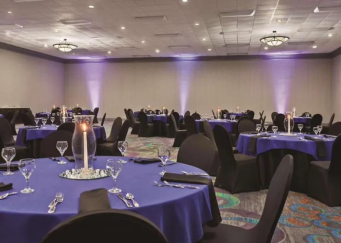 Radisson Worth North-fossil Creek Hotel Fort Worth