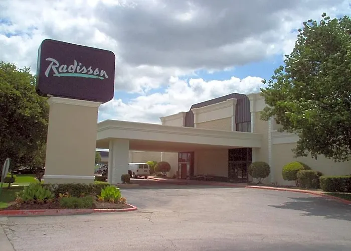 Radisson Worth North-fossil Creek 3*